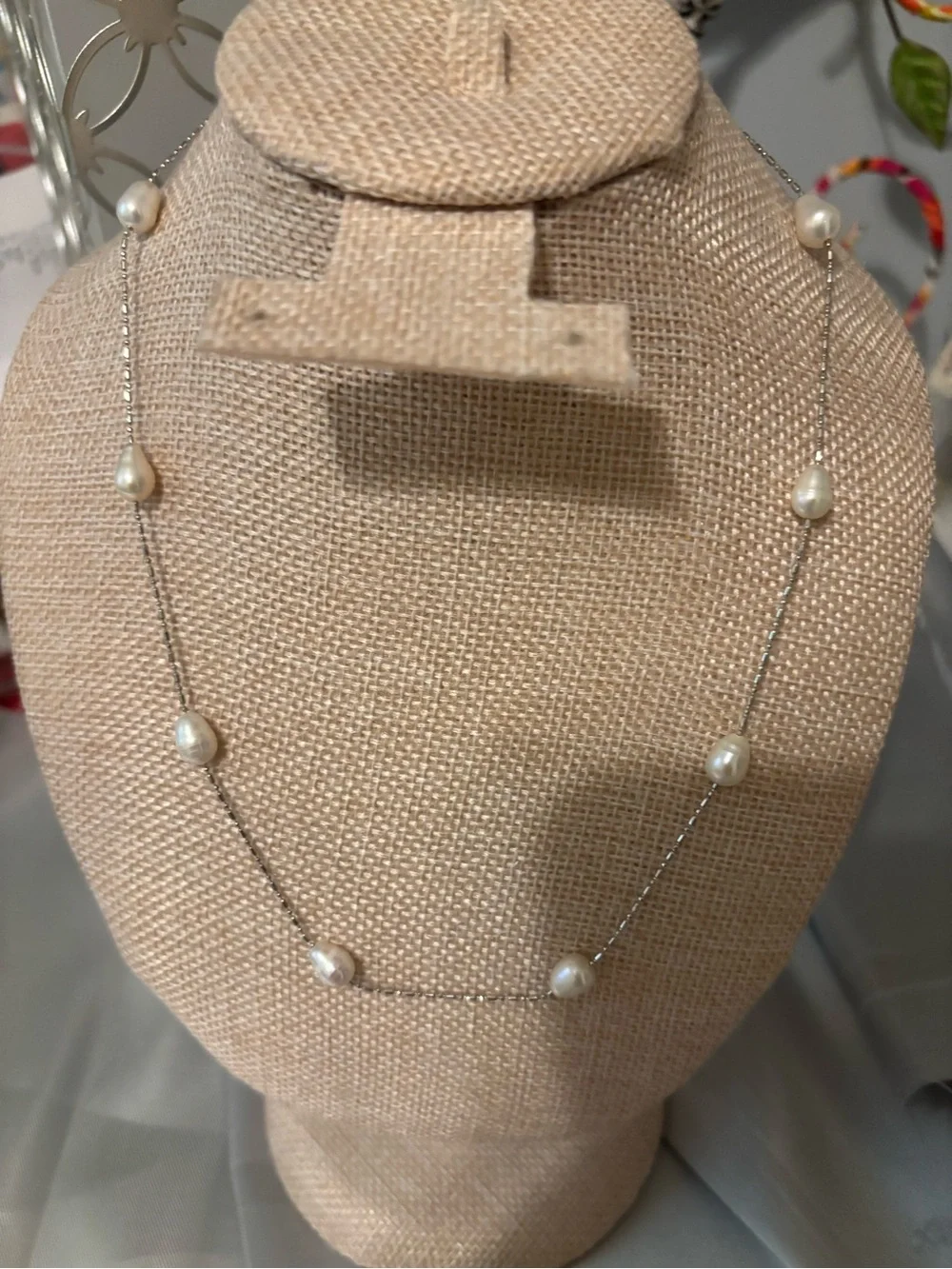 N/A elegant silver